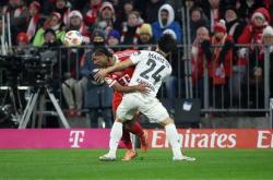 歐(ōu)冠六冠王拜(bài)仁险些(xiē)翻车，85%控球率轰出24次(cì)射门，创52年德甲神迹