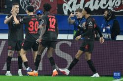 足(zú)球——欧冠：勒沃库森(sēn)平阿森(sēn)納(nà)
