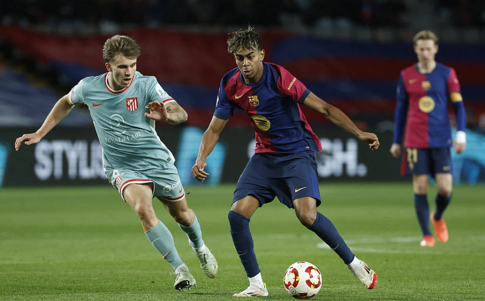 巴萨新星伤愈，备战欧冠对决大巴黎