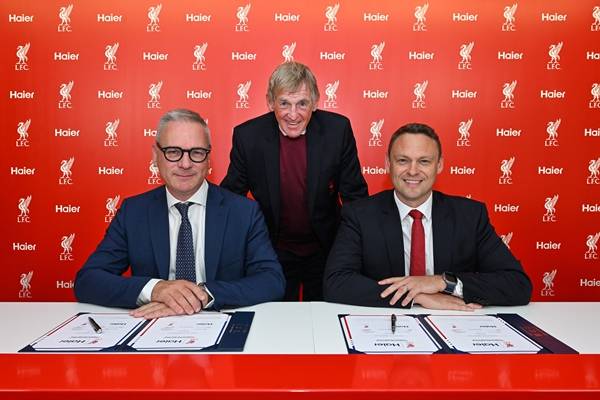 利物浦欢迎海尔成为官方全球合作伙伴