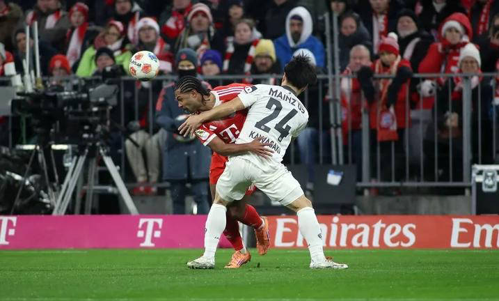 欧冠六冠王拜仁险些翻车，85%控球率轰出24次射门，创52年德甲神迹