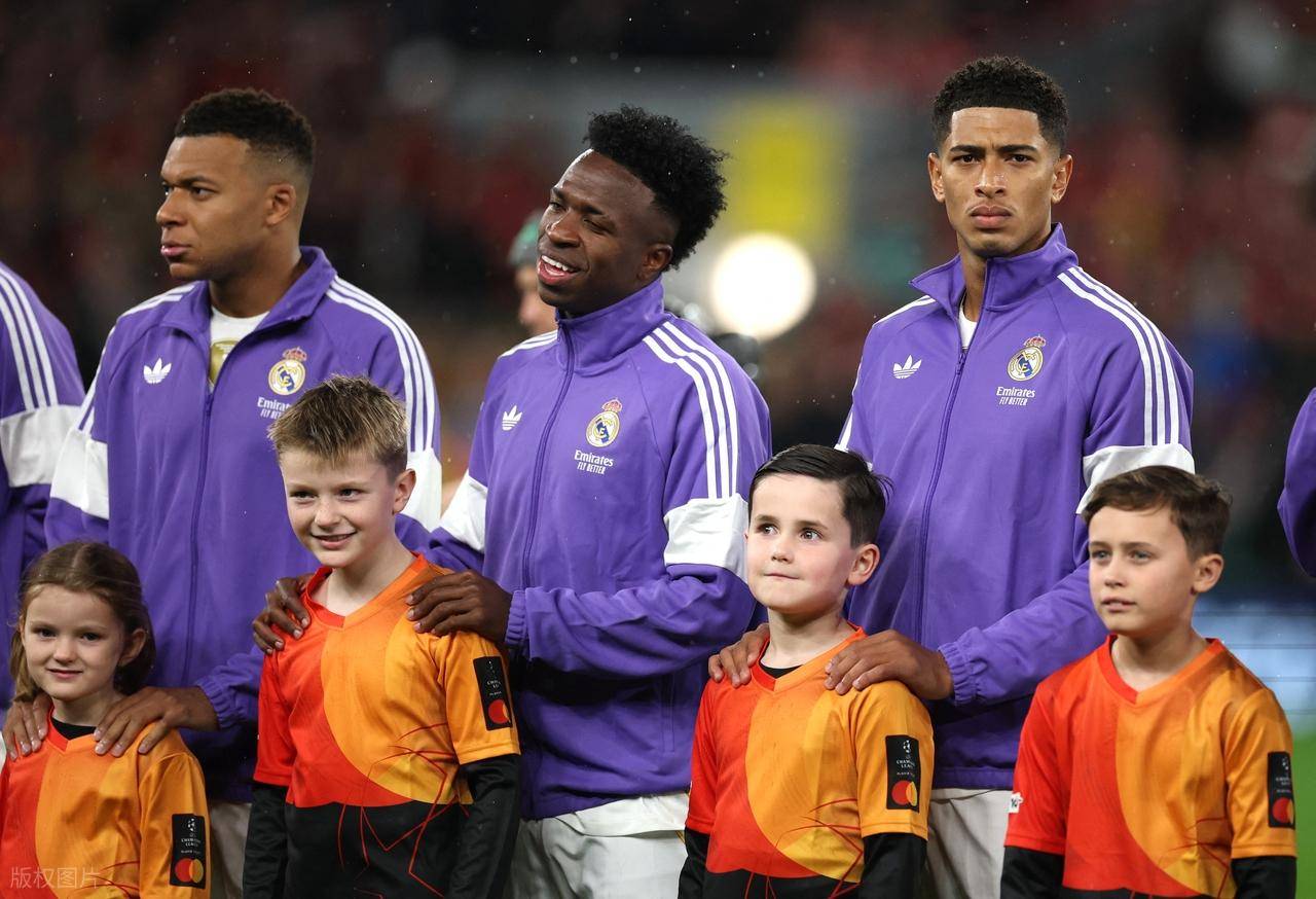 本泽马:姆巴佩能不断进球,想赢得欧冠需要维尼修斯的配合!