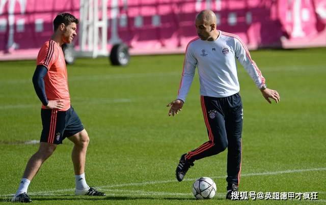 皇马阿隆索的命运掌握在恩师瓜迪奥拉的手中!欧冠一战决定去留!