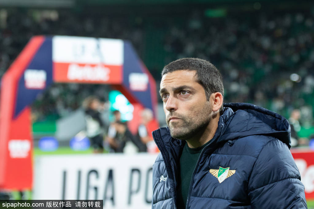 法国足球的欧冠困境：巴黎之外球队的黑暗时刻与未来希望