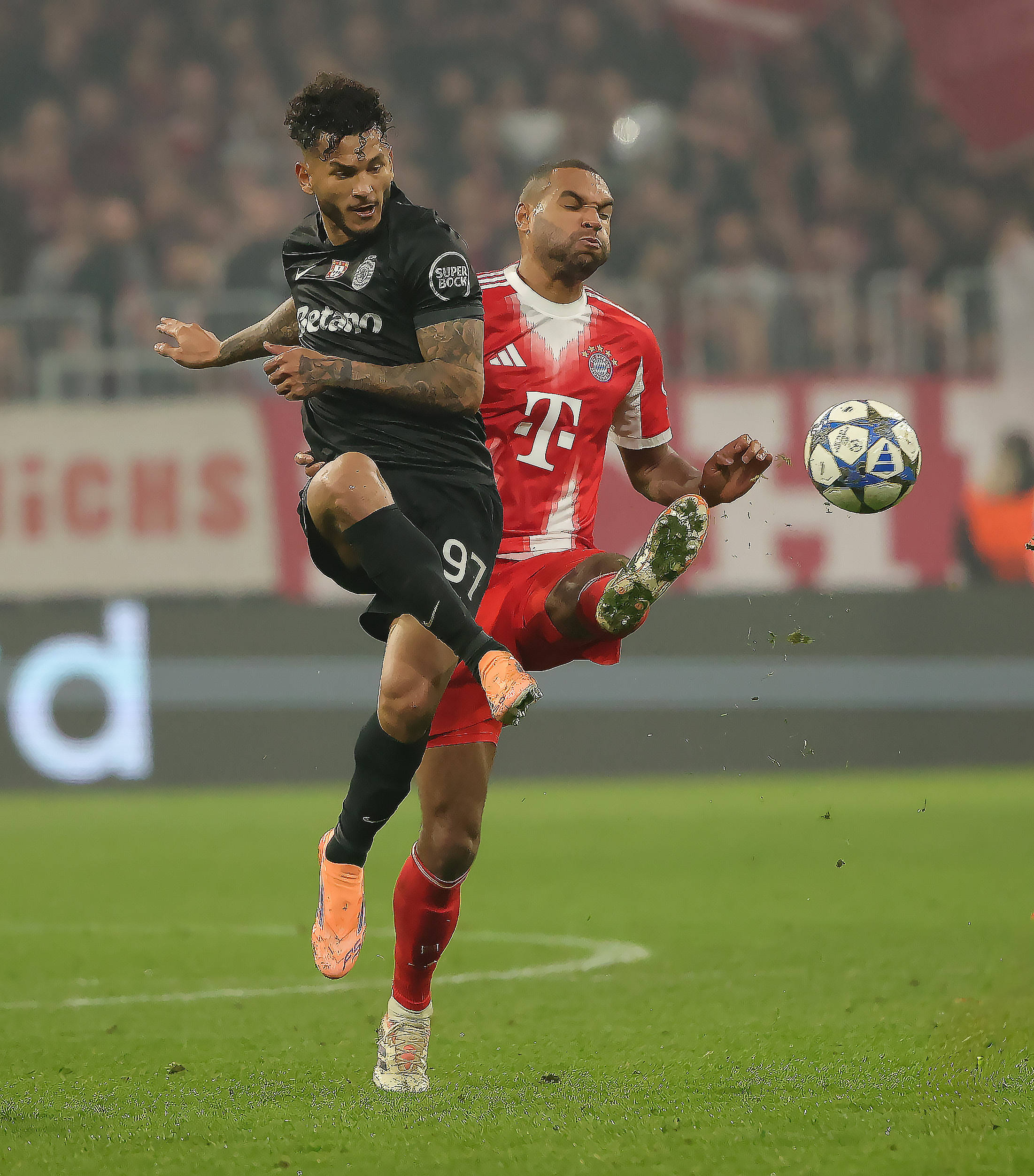 （体育）足球——欧冠：拜仁慕尼黑胜里斯本竞技