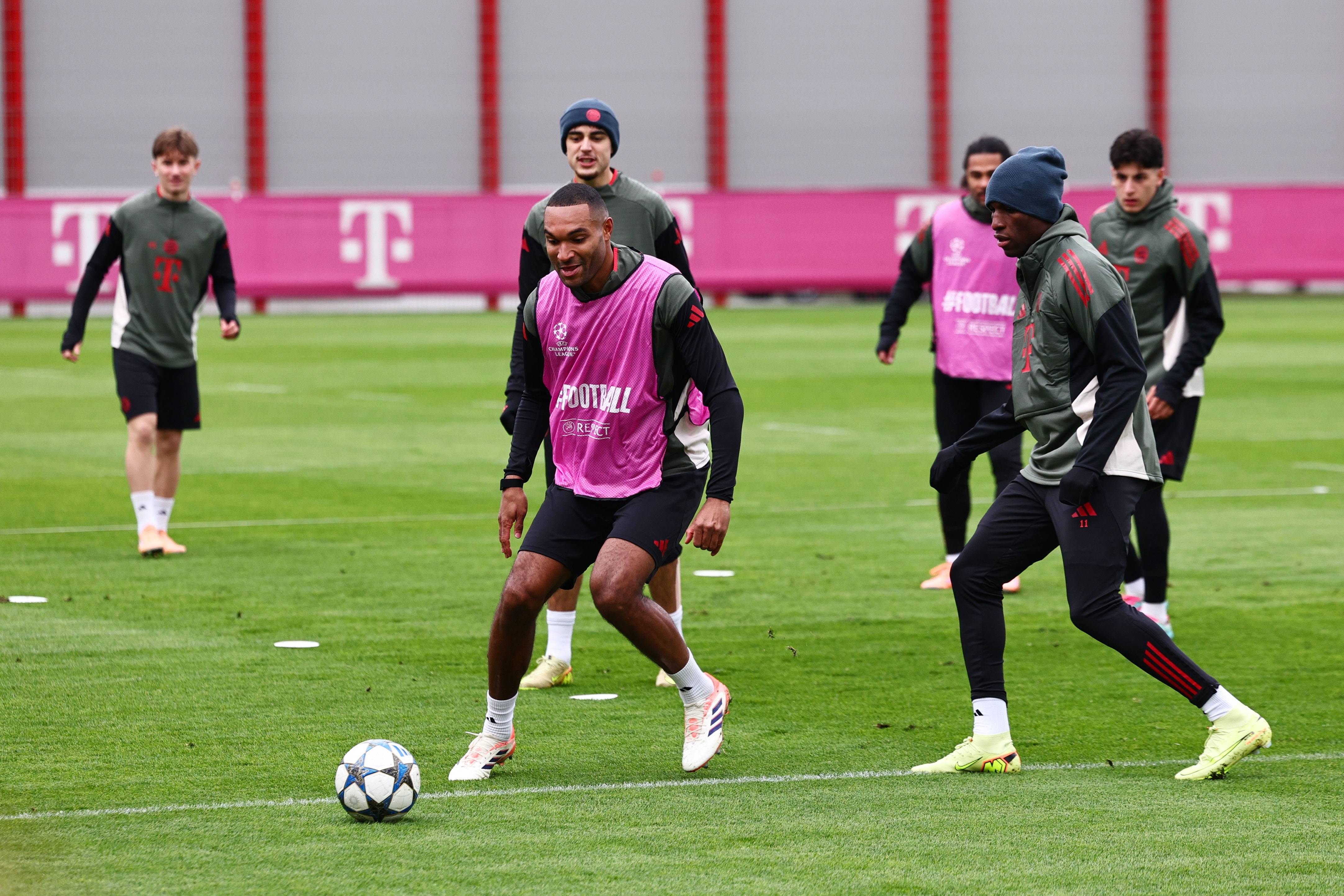 （外代二线）足球——欧冠联赛：拜仁慕尼黑赛前备战